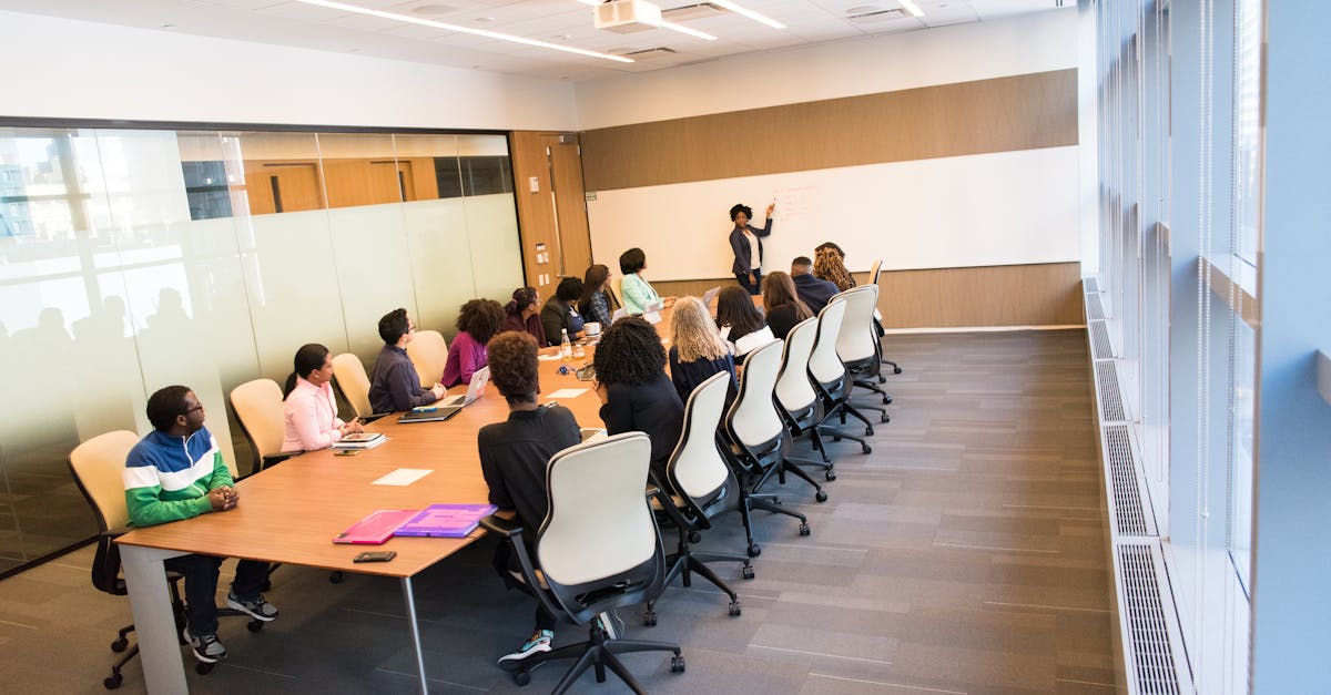 萤火突击：国外代理公司注册