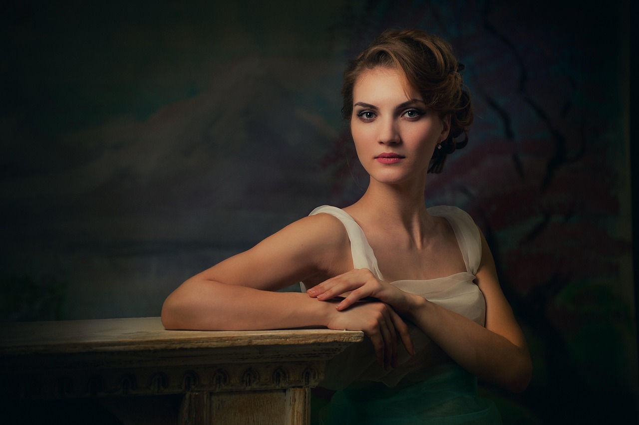 定制实名认证账号：详情下载教程户外App